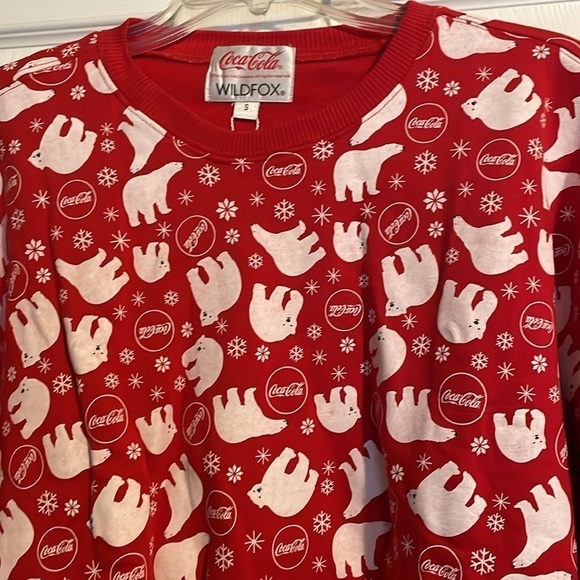 Wildfox/Coca-Cola NWT women’s red Coke bear sweatshirt size small - Picture 2 of 8